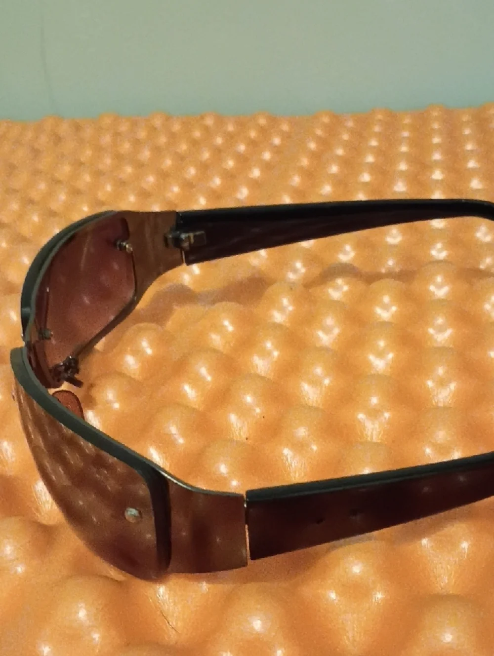 Men's Brown Tinted Rimless Sunglasses - Picture 2 of 4